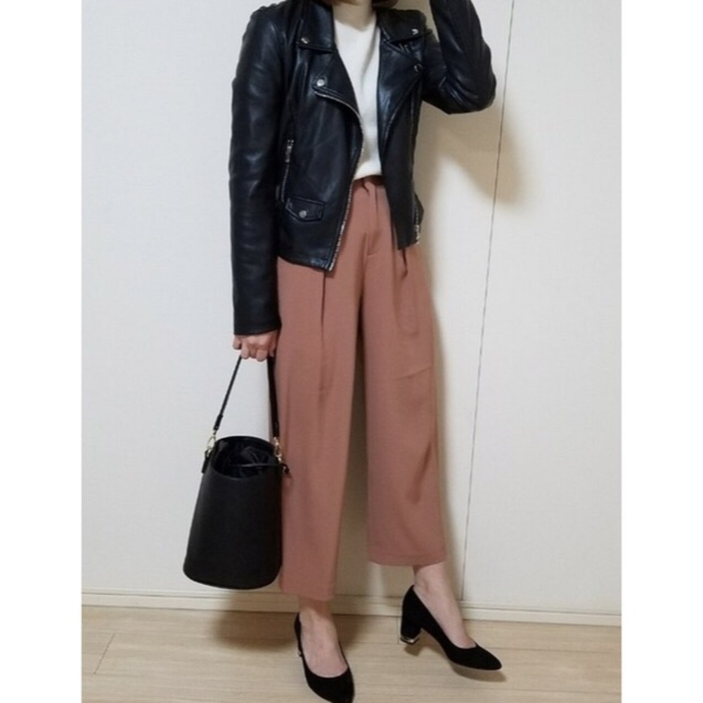 Uniqlo // Drape wide leg ankle length pants